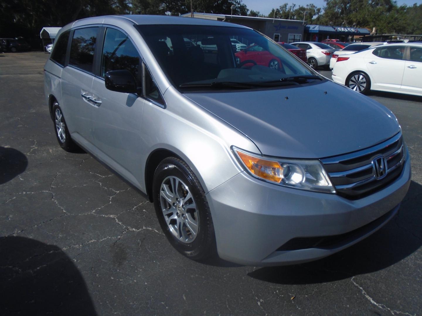 2012 Honda Odyssey (5FNRL5H49CB) , located at 6112 N Florida Avenue, Tampa, FL, 33604, (888) 521-5131, 27.954929, -82.459534 - Photo#2